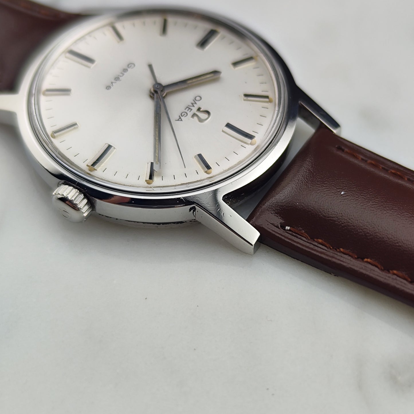 OMEGA Genéve Silver Date Mint Serviced Signed Crystal [REF. 135.070]