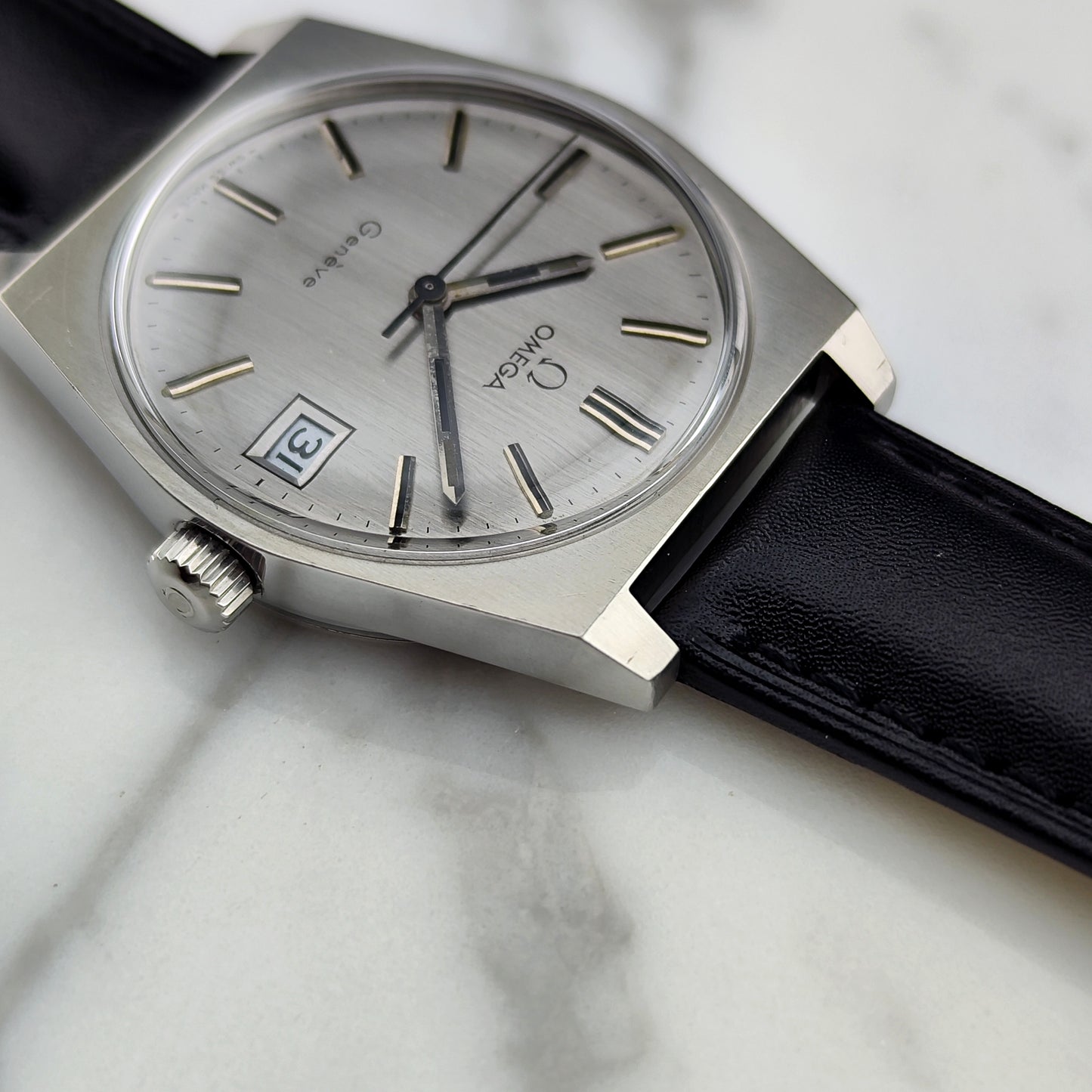 OMEGA Genéve Silver Date Serviced [REF. 136.0049]