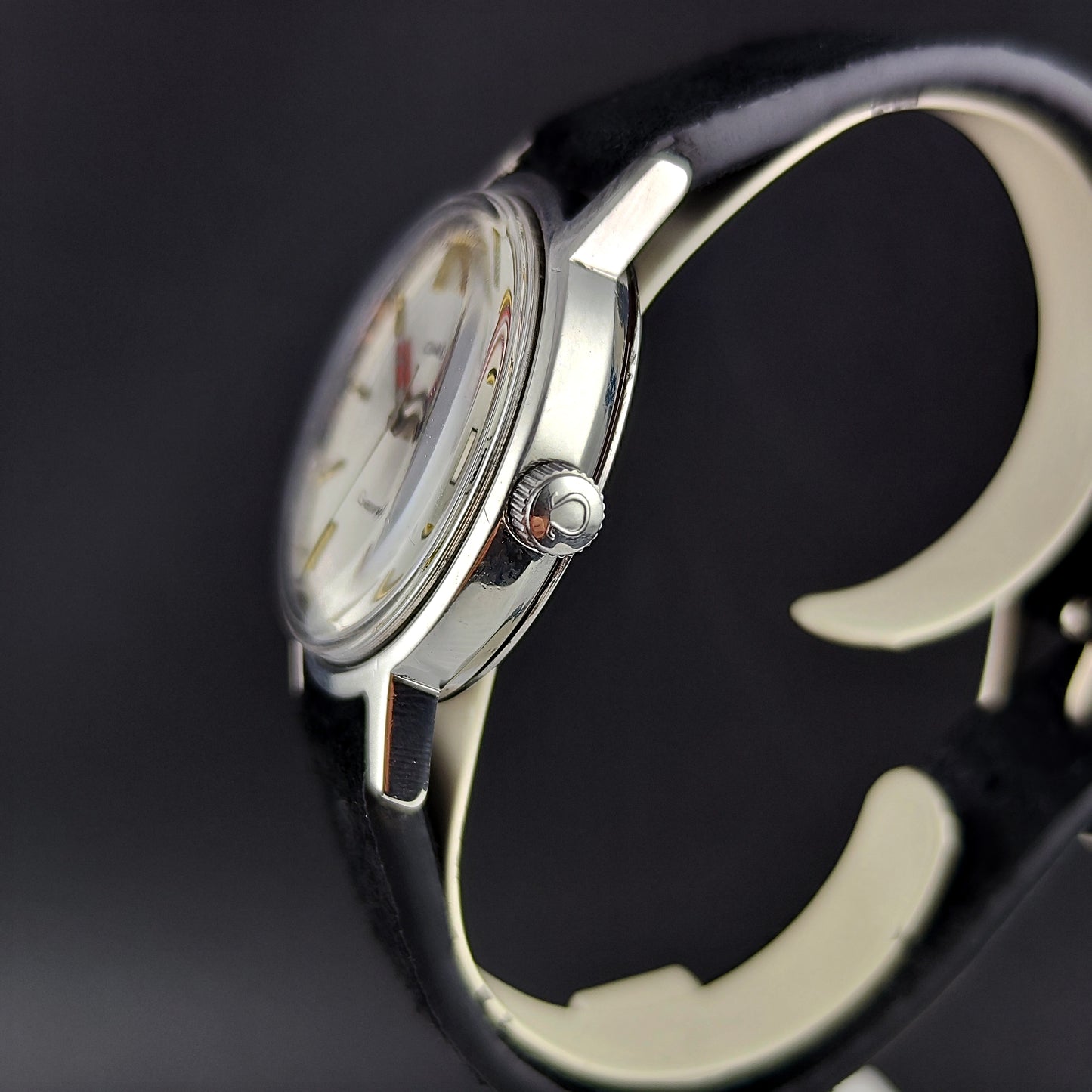 Omega Genéve Silver Dial Steel Date 1972 [REF. 136.0104]