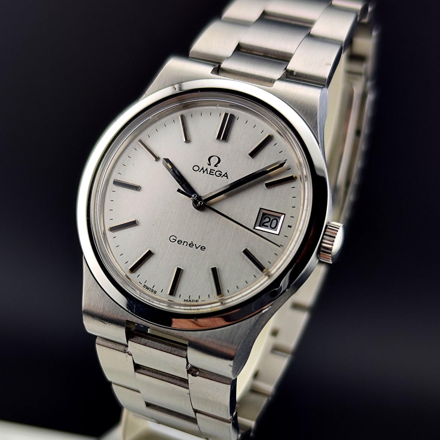 OMEGA Genève Steel Bracelet Omega Signed Crystal [REF. 136.0103]