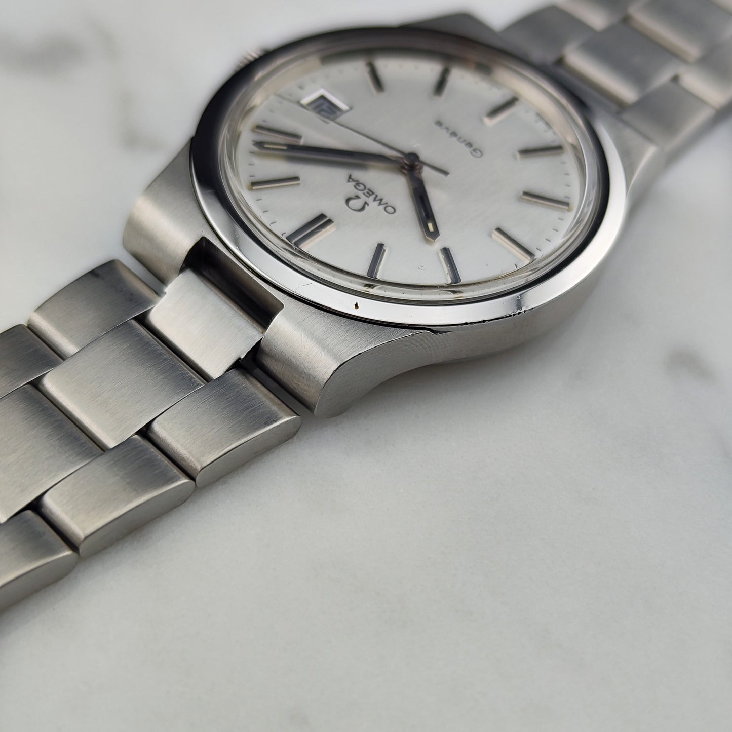 OMEGA Genève Steel Bracelet Omega Signed Crystal [REF. 136.0103]