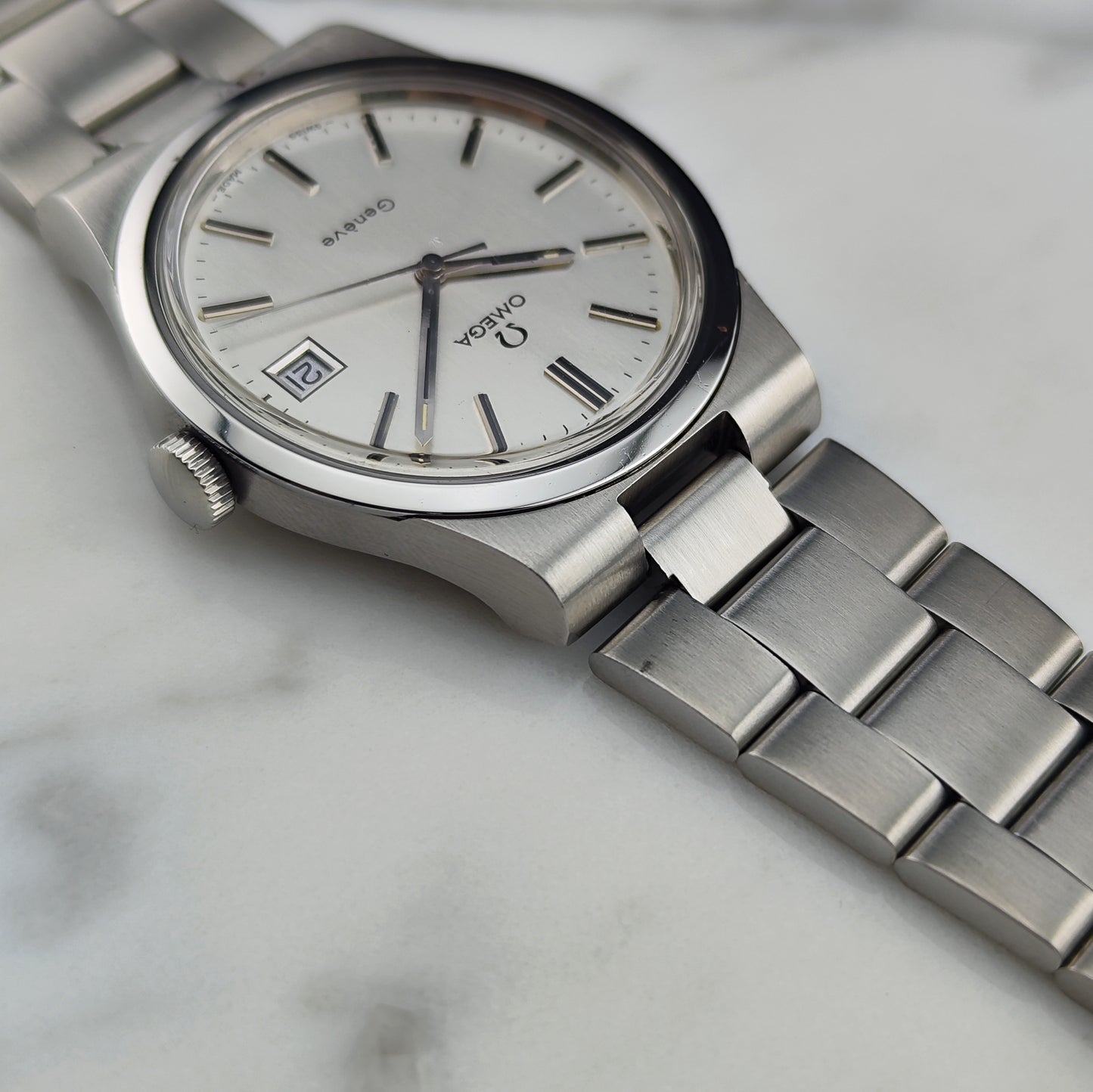 OMEGA Genève Steel Bracelet Omega Signed Crystal [REF. 136.0103]