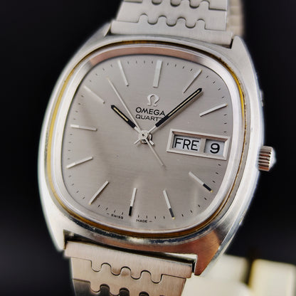 Omega Genéve Steel Quartz Silver Dial Rare German Day-Date 1973 [REF. 196.0066]