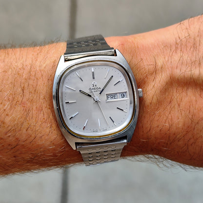 Omega Genéve Steel Quartz Silver Dial Rare German Day-Date 1973 [REF. 196.0066]