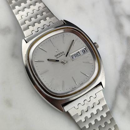 Omega Genéve Steel Quartz Silver Dial Rare German Day-Date 1973 [REF. 196.0066]