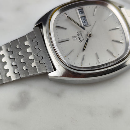 Omega Genéve Steel Quartz Silver Dial Rare German Day-Date 1973 [REF. 196.0066]