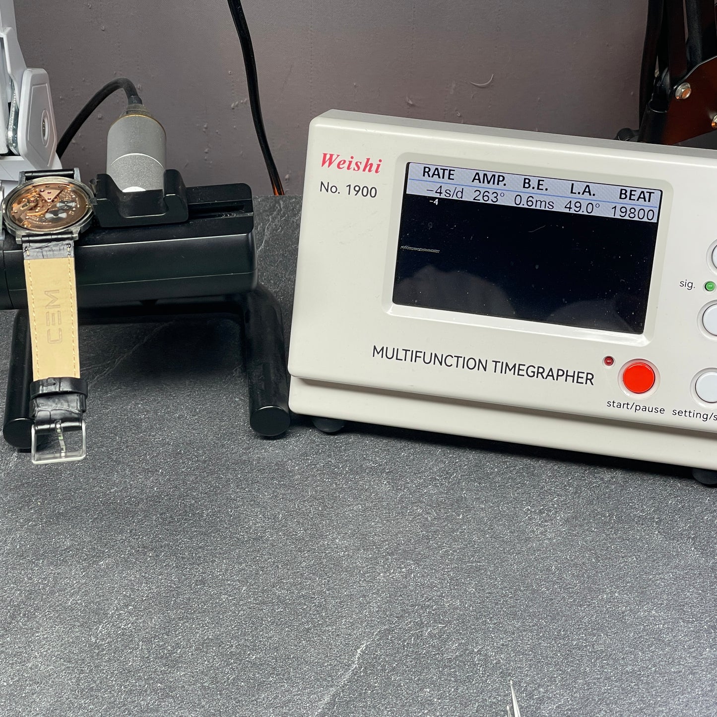 OMEGA Genéve Steel Unpolished 1970 Serviced 04/2026 [REF. 135.070]