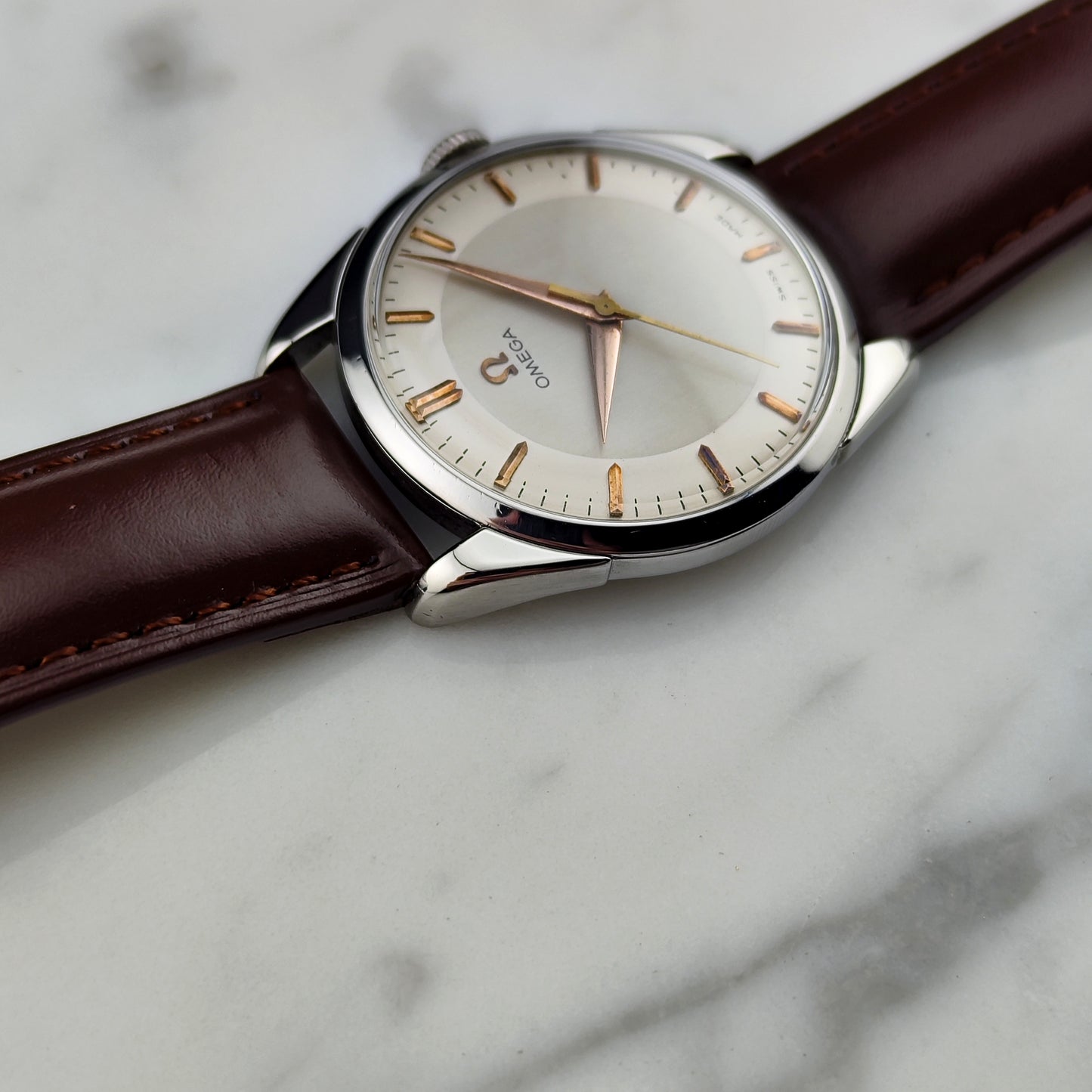 OMEGA Genéve White Dial 1956 [REF. 2910]