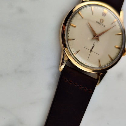 OMEGA Jumbo Gold/Rose White Dial 50s 1954 [REF. 2501]
