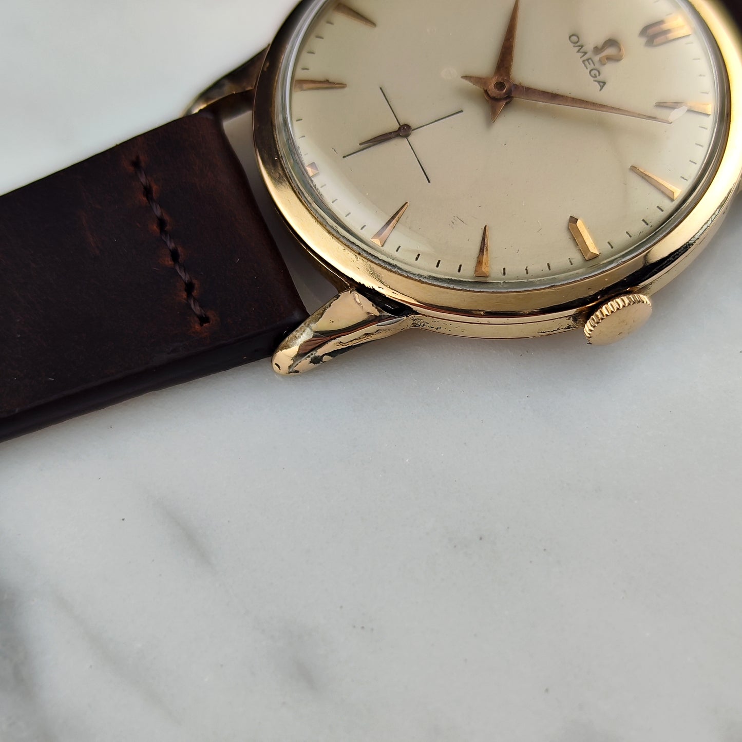 OMEGA Jumbo Gold/Rose White Dial 50s 1954 [REF. 2501]
