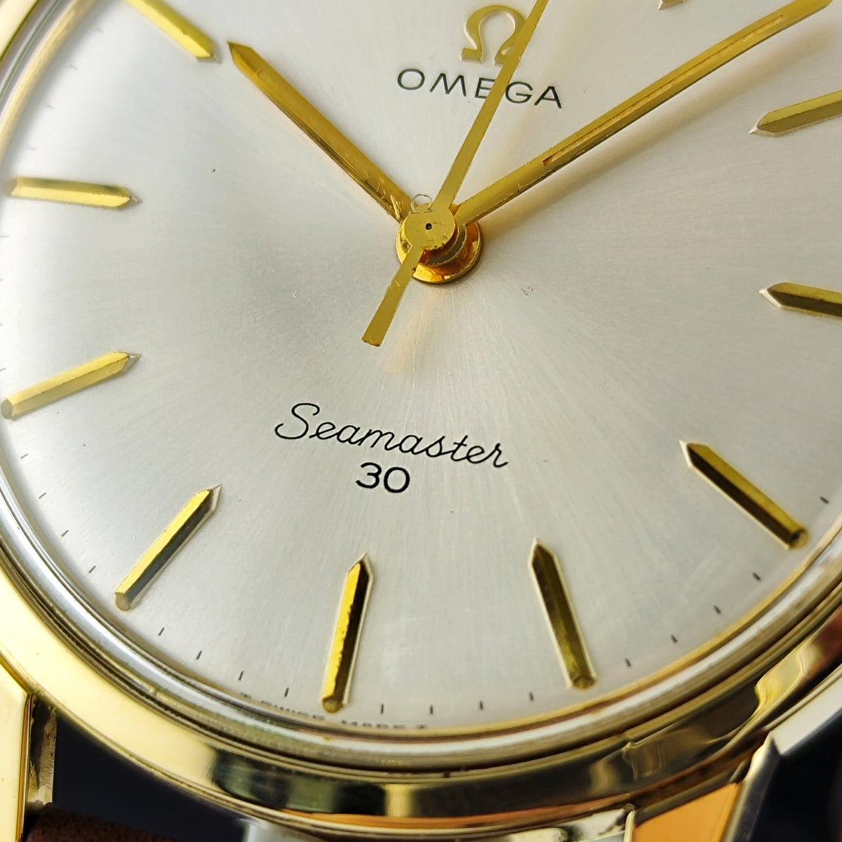 Omega Seamaster 30 Gold White Dial 1964 Serviced 09/2026 [REF. 135.007]