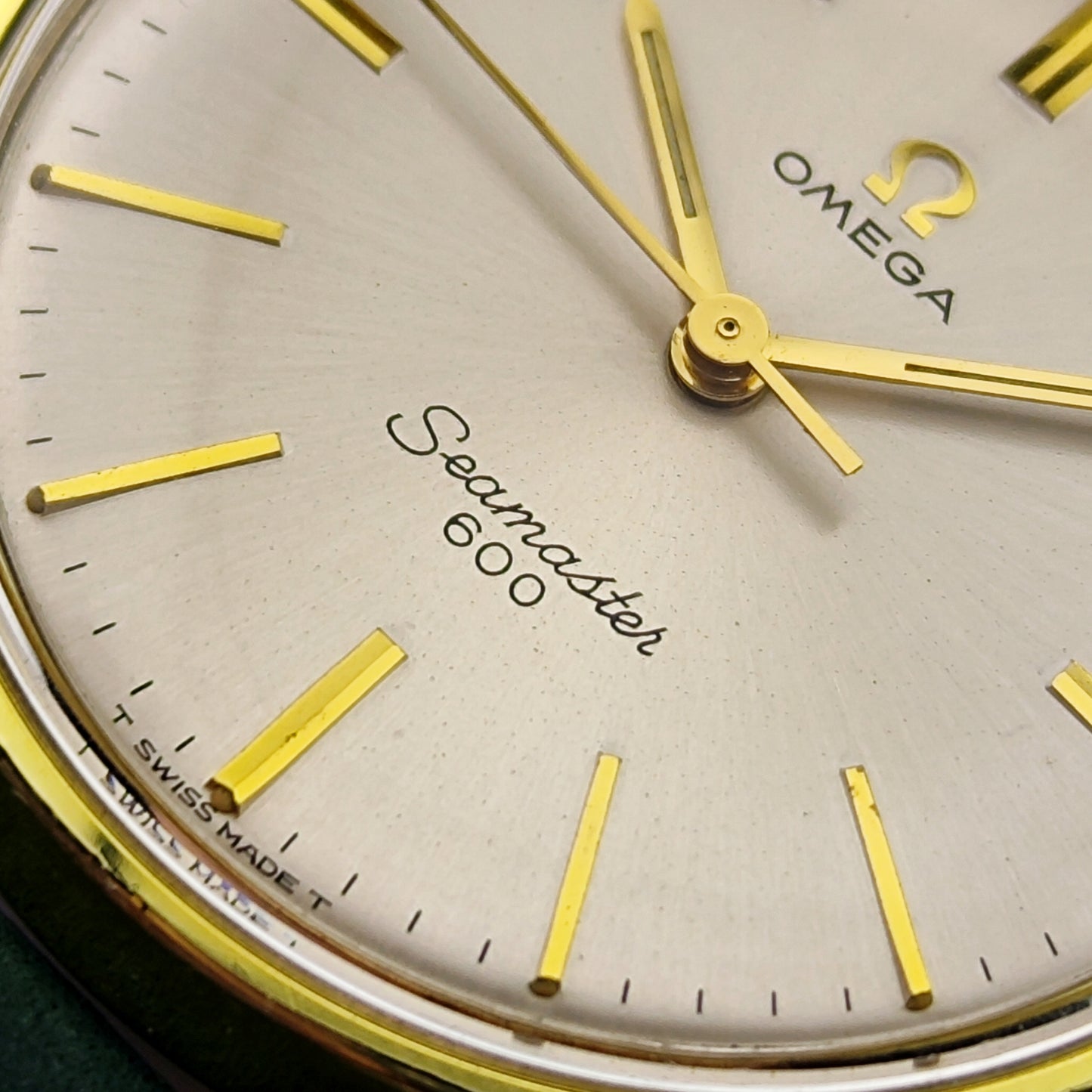 OMEGA Seamaster 600 Gold White Dial 1964 [REF. 135.011]