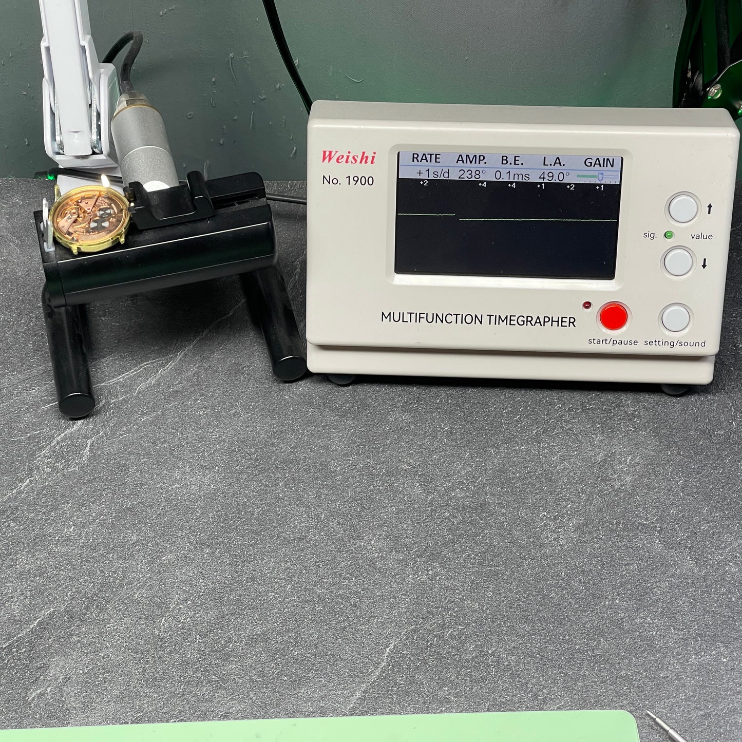 OMEGA Seamaster 600 Gold White Dial 1964 [REF. 135.011]