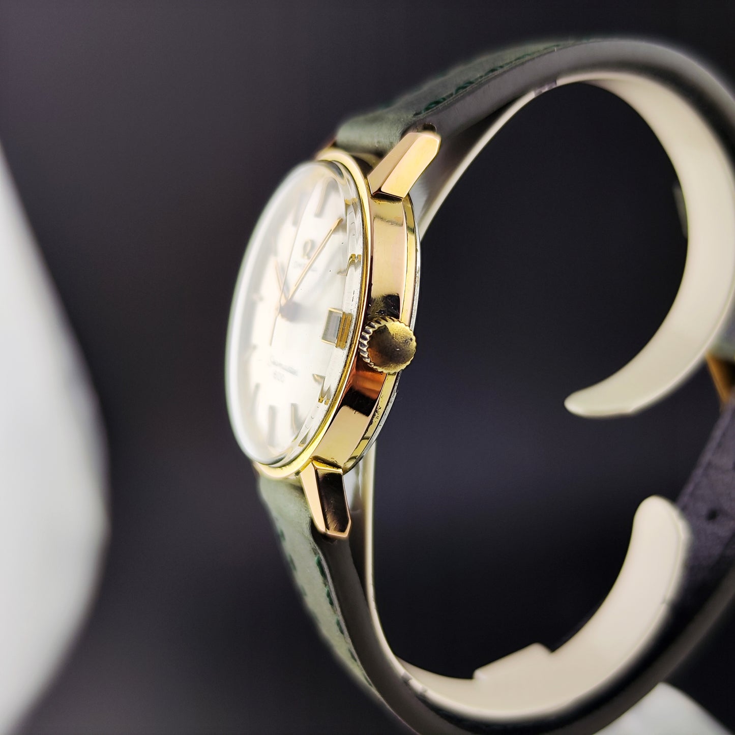 OMEGA Seamaster 600 Gold White Dial 1966 [REF. 136.011]