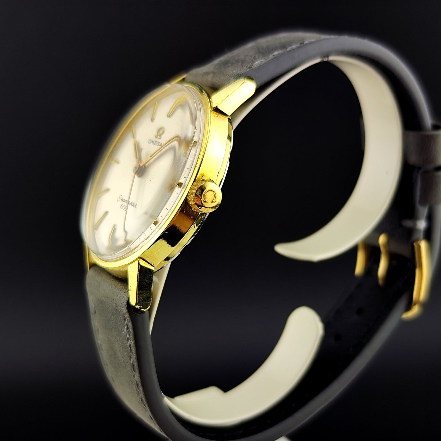 OMEGA Seamaster 600 Gold White Dial Rare [REF. 135.011]