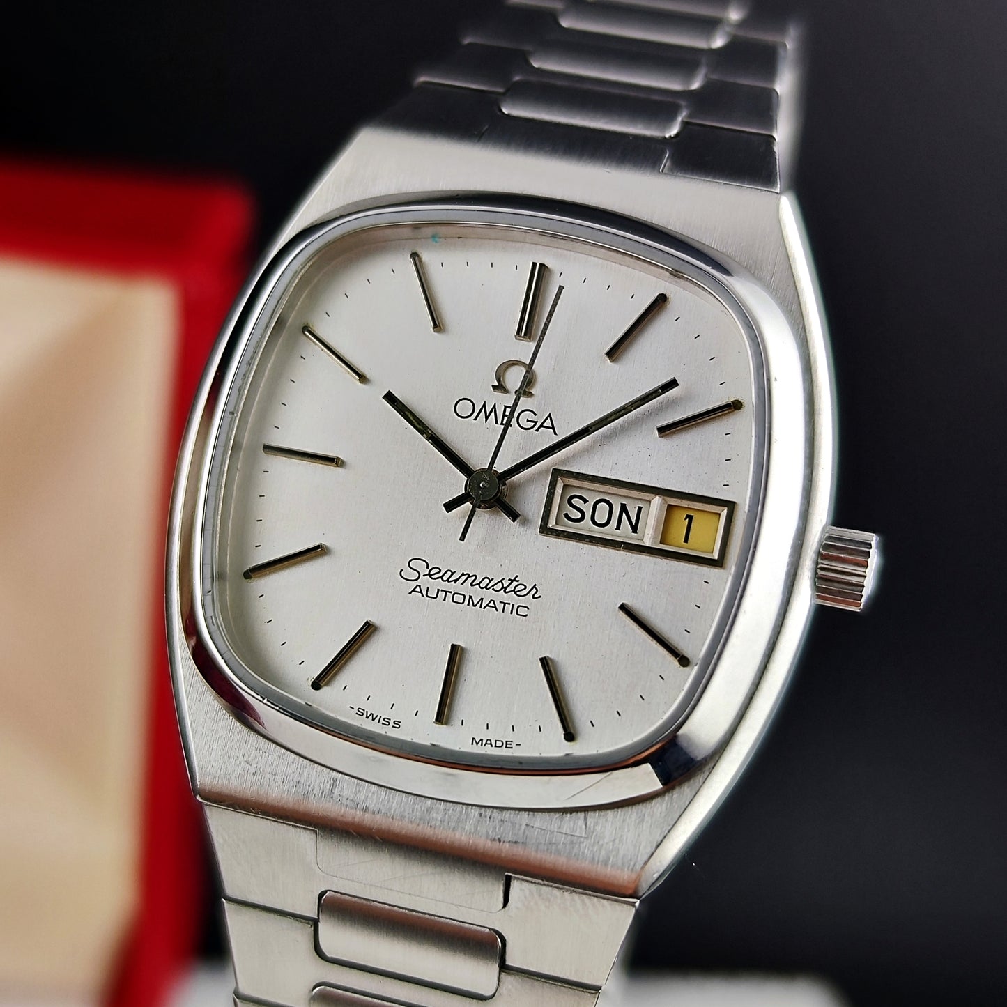 OMEGA Seamaster Automatic German Day-Date White 1982 [REF. 166.0266]