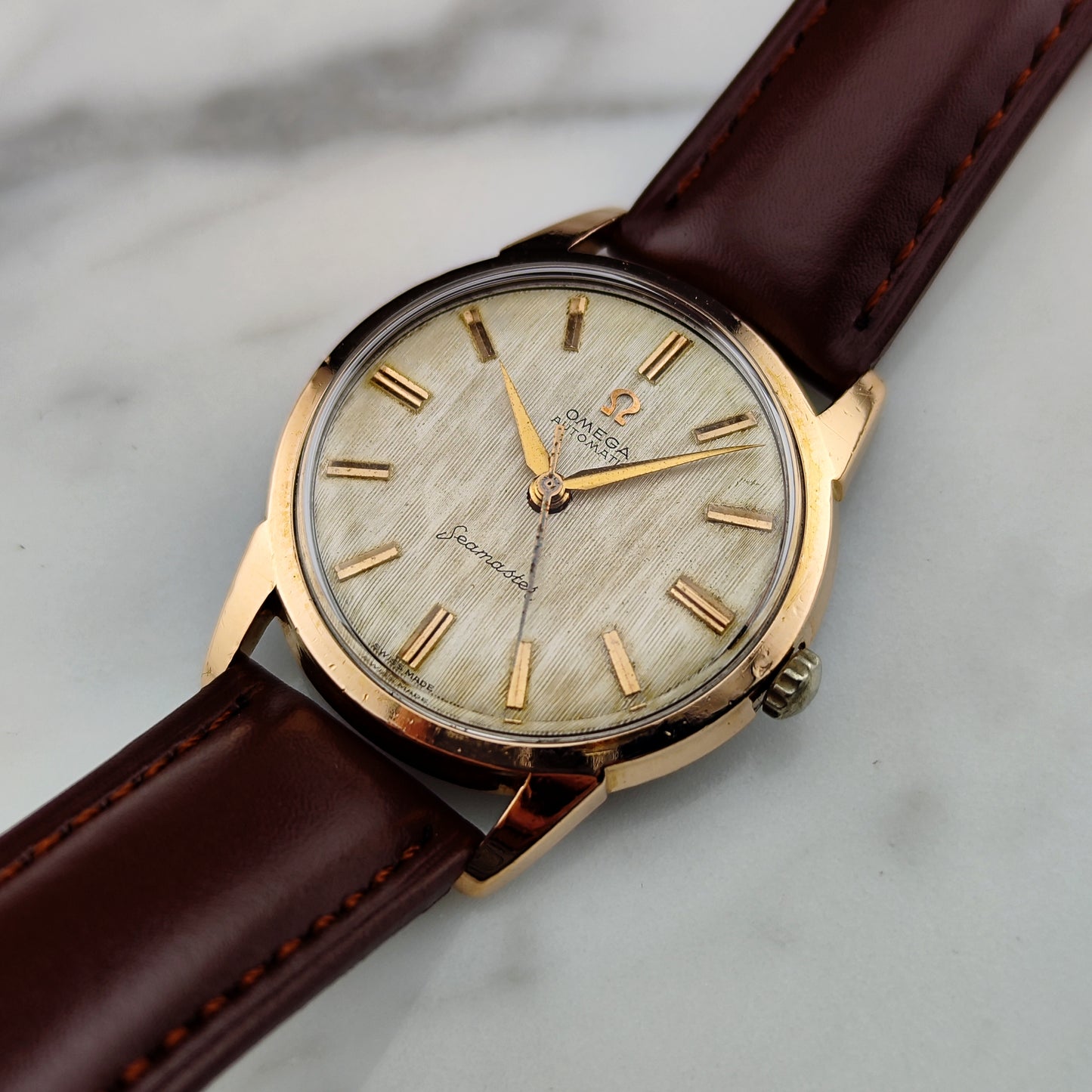 OMEGA Seamaster Automatic Gold Super Rare Line/Tapestry Dial 1960 [REF. 14704]