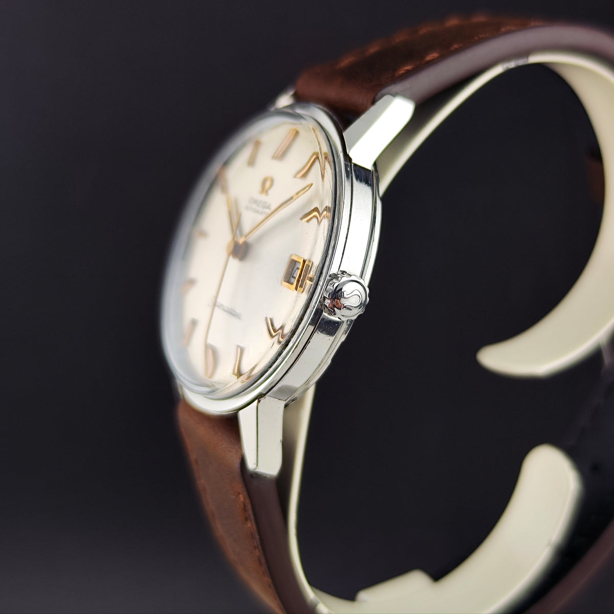 Omega Seamaster Automatic White Dial Rose Date 1966 Serviced 09/2026 [REF. 166.002]