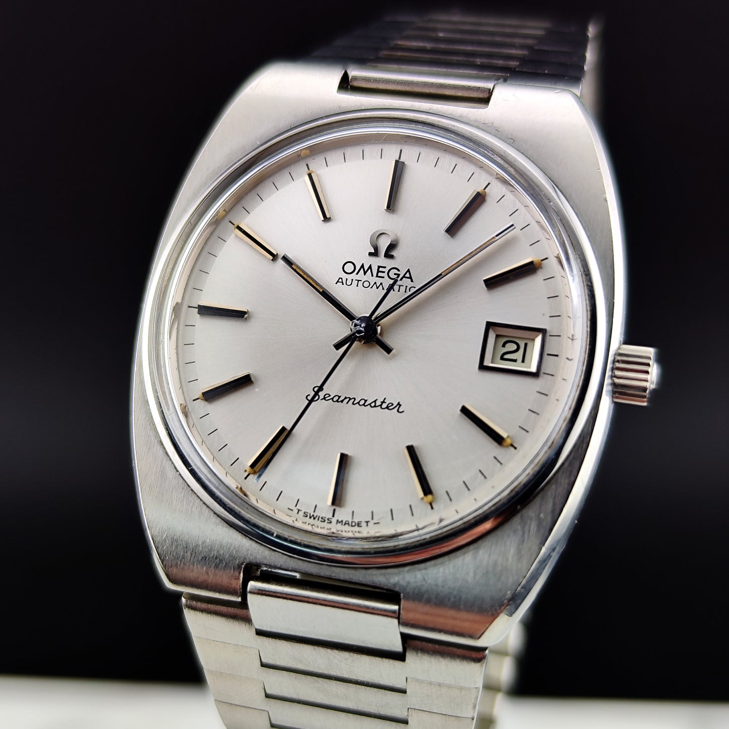 OMEGA Seamaster Automatic Steel Date 1974 Serviced 04/2026 [REF. 166.0206]