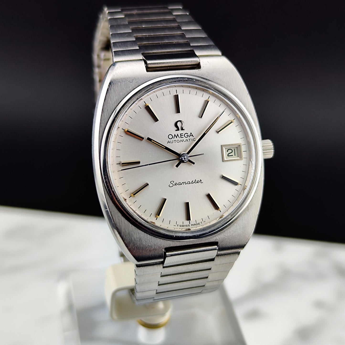 OMEGA Seamaster Automatic Steel Date 1974 Serviced 04/2026 [REF. 166.0206]