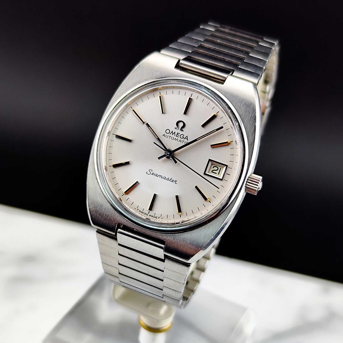 OMEGA Seamaster Automatic Steel Date 1974 Serviced 04/2026 [REF. 166.0206]