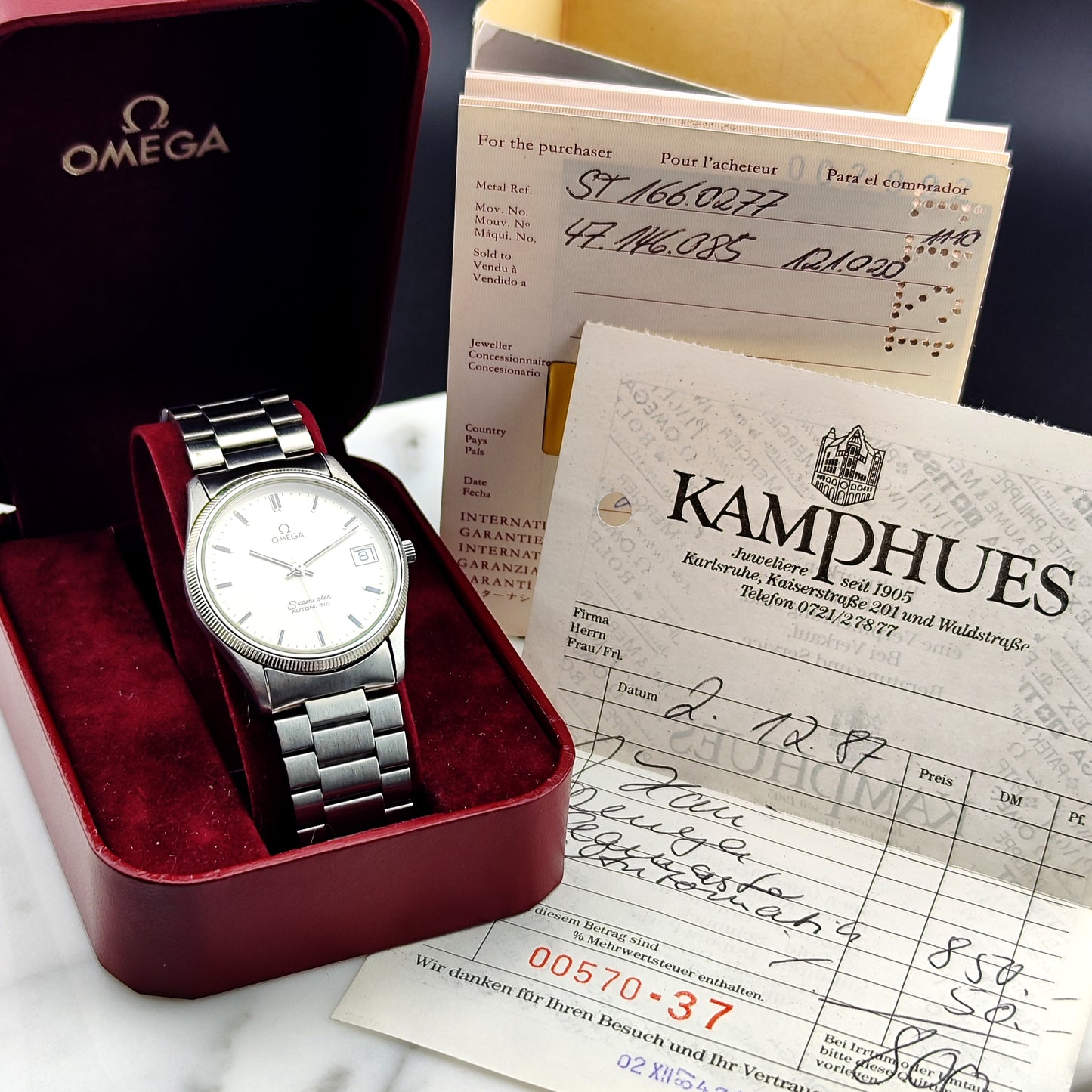 OMEGA Seamaster Automatic White Dial Fullset Box and Papers 1982 [REF. 166.0277]
