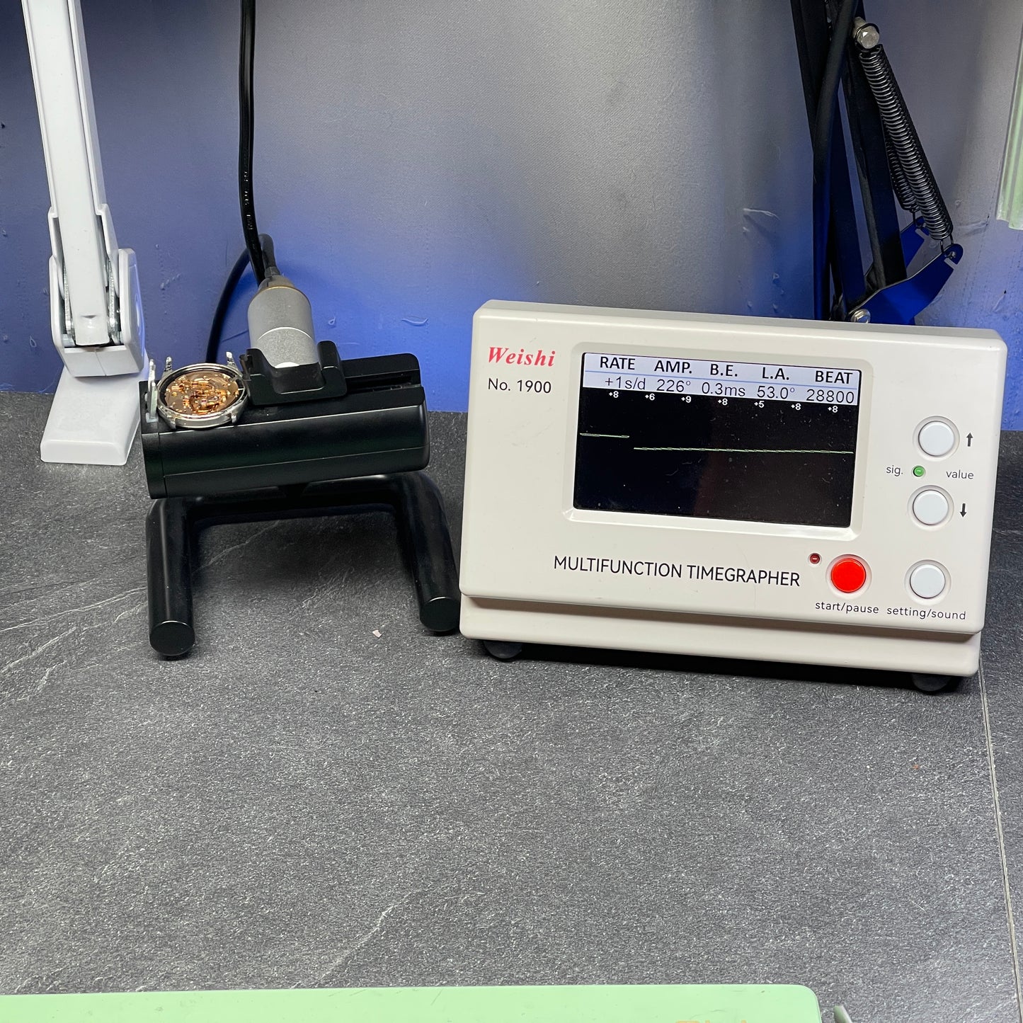 OMEGA Seamaster Automatic White Dial Fullset Box and Papers 1982 [REF. 166.0277]