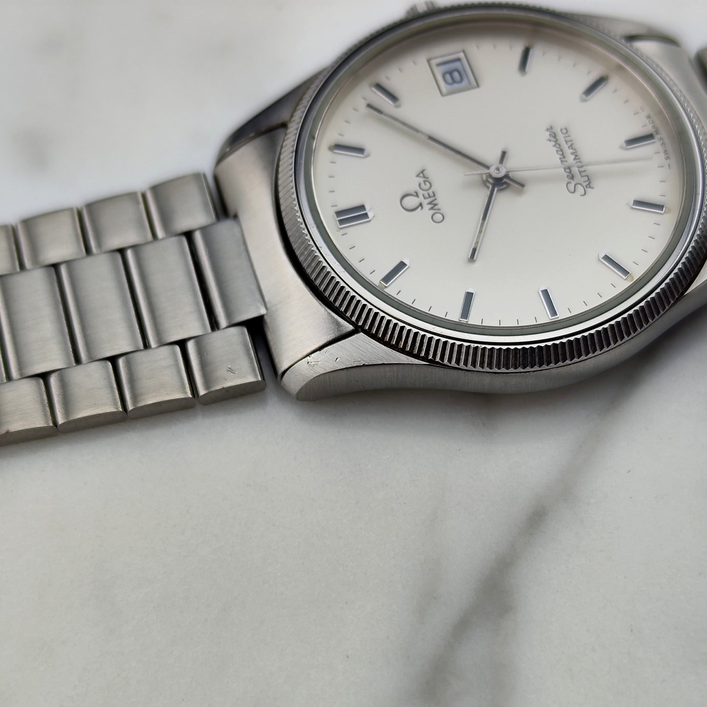 OMEGA Seamaster Automatic White Dial Fullset Box and Papers 1982 [REF. 166.0277]