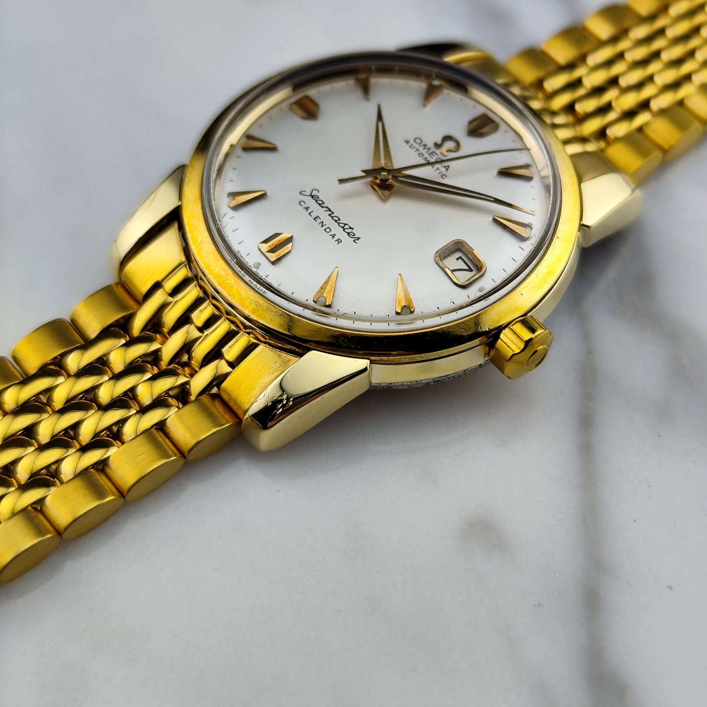 OMEGA Seamaster Calendar Gold White Dial Super Rare Signed Crystal [REF. 2849]