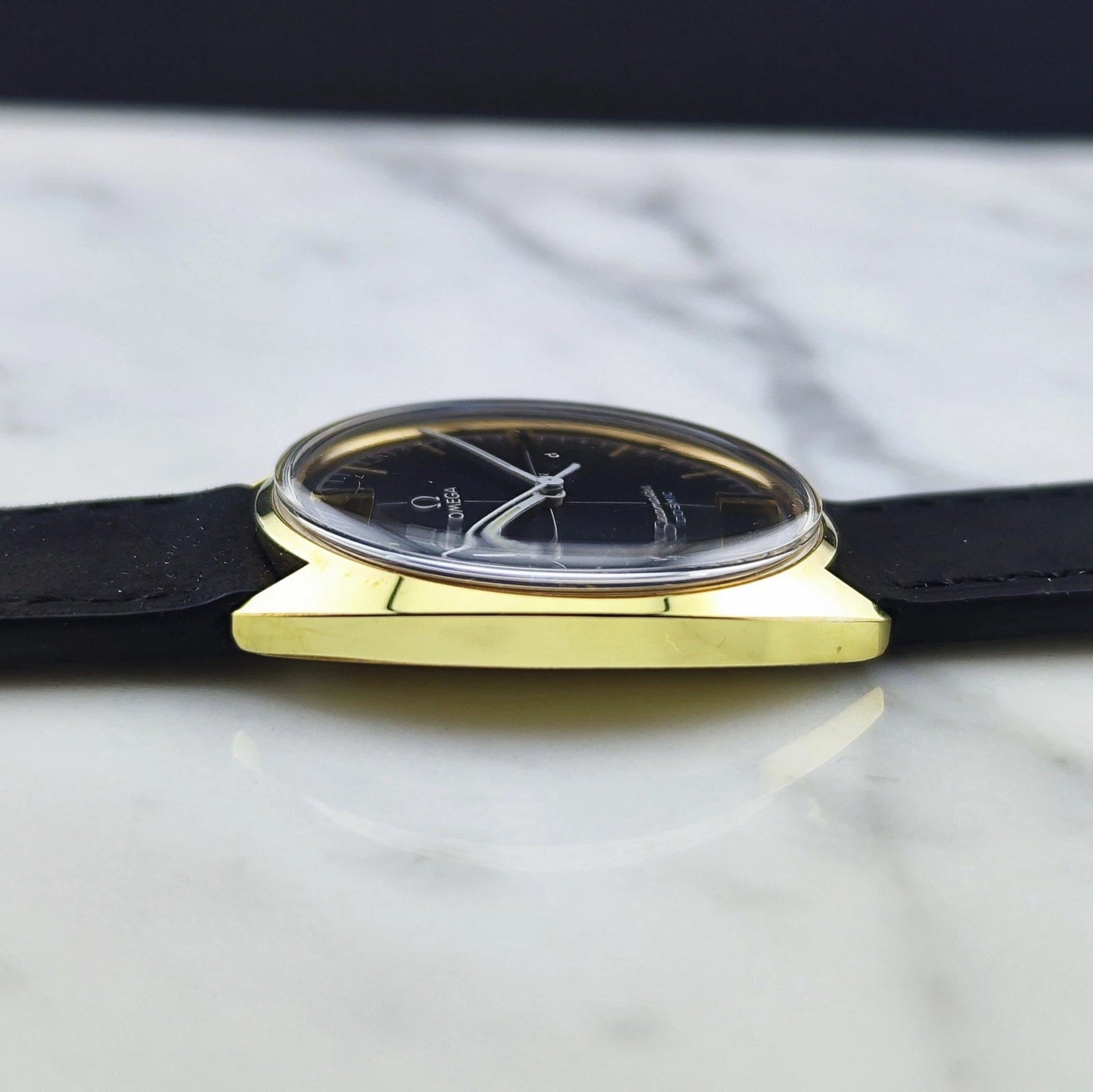 OMEGA Seamaster Cosmic Gold with Original Box [REF. 135.00017]