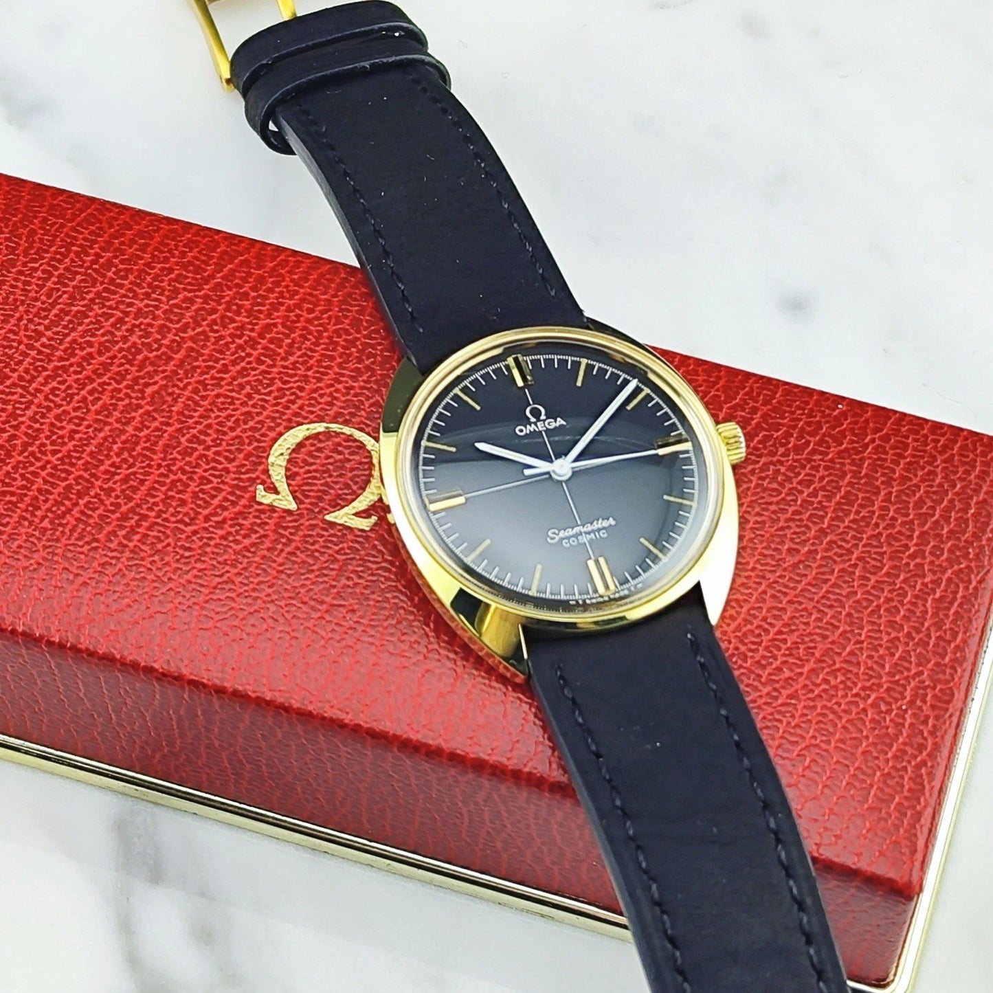 OMEGA Seamaster Cosmic Gold with Original Box [REF. 135.00017]