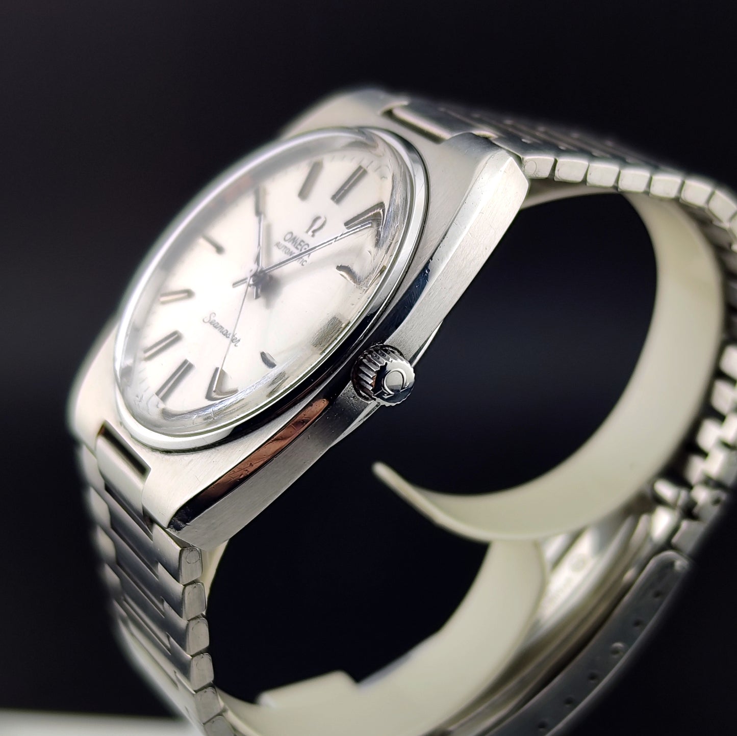 OMEGA Seamaster Date Steel Bracelet Serviced Signed Crystal [REF. 166.0206]