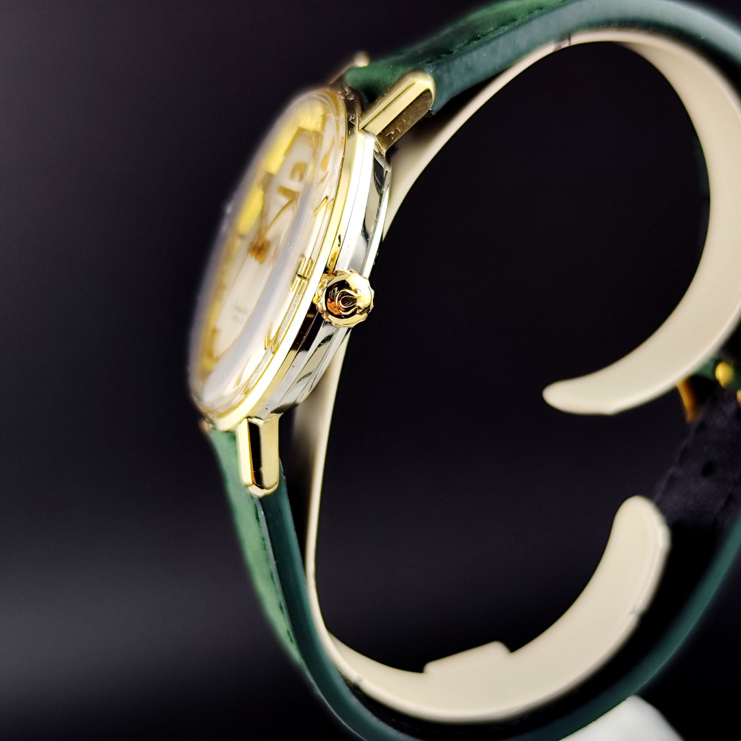OMEGA Seamaster De Ville Gold White Dial 1964 [REF. 166.020]