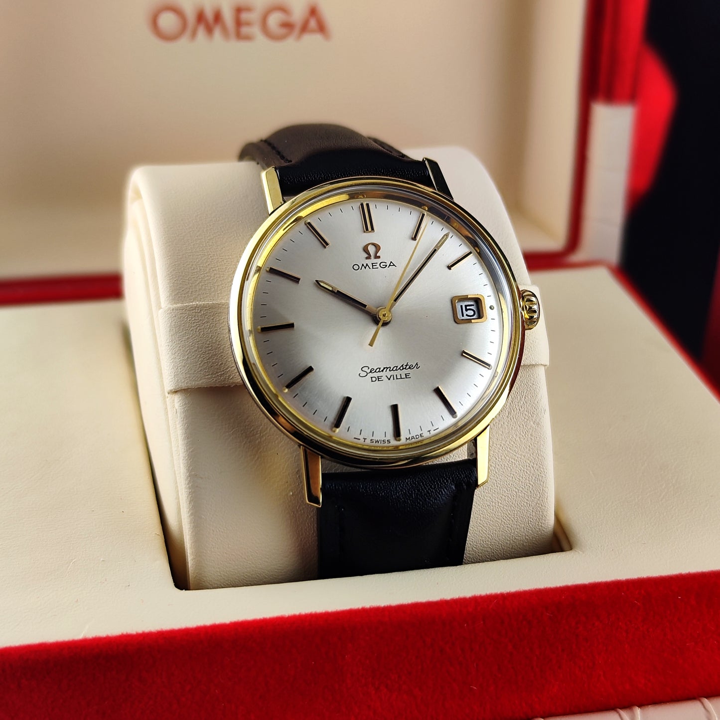 OMEGA Seamaster De Ville Gold White Dial Mint+ with Box 1968 [REF. 136.020]