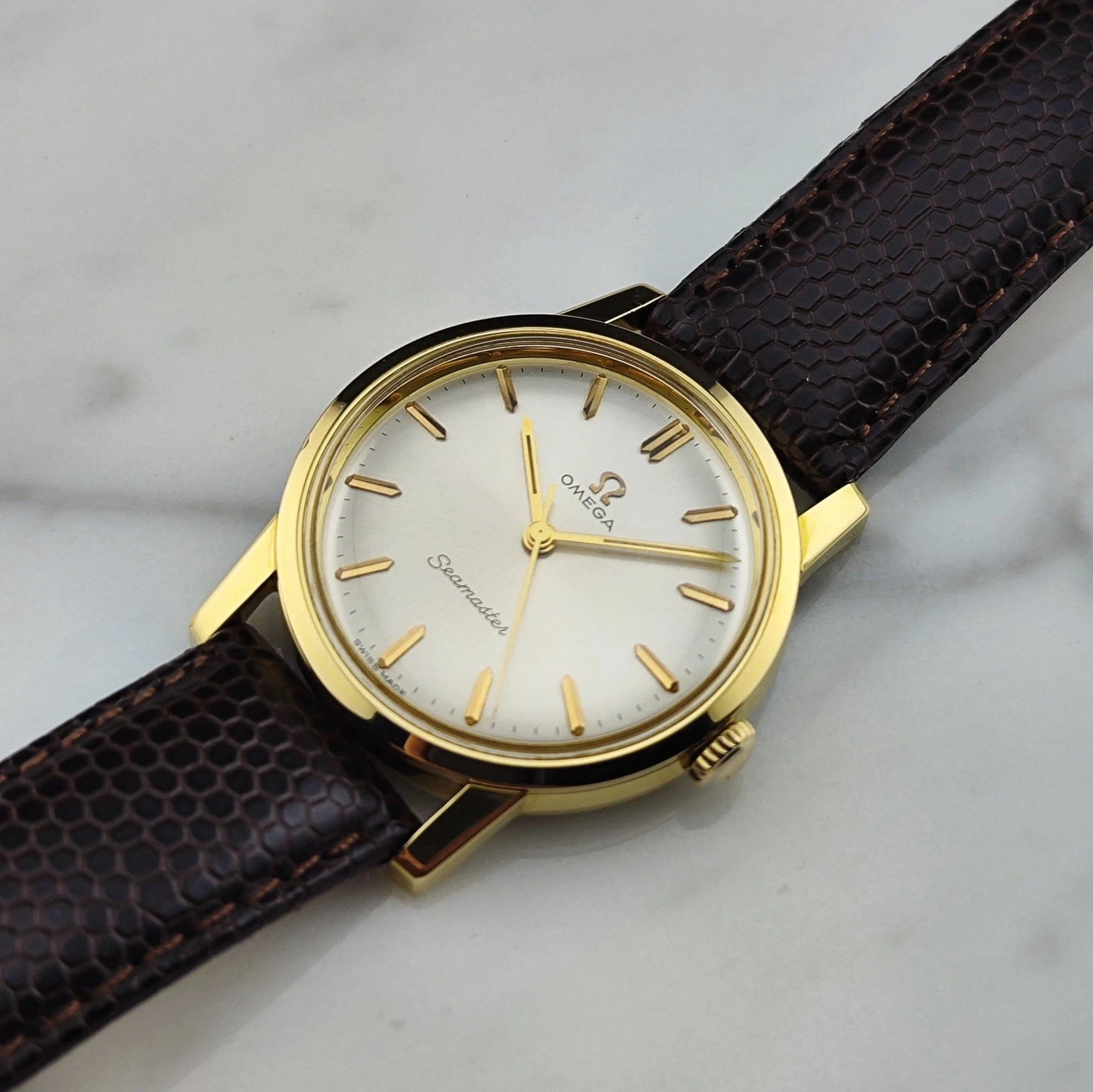 OMEGA Seamaster Gold White Dial Mint 1964 [REF. 135.005]