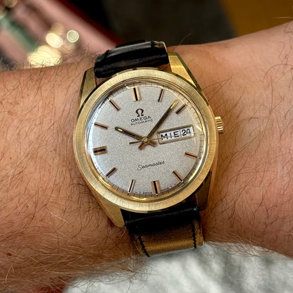 OMEGA Seamaster Gold Automatic Day-Date Sparkling Dial 1969 [REF. 166.032]