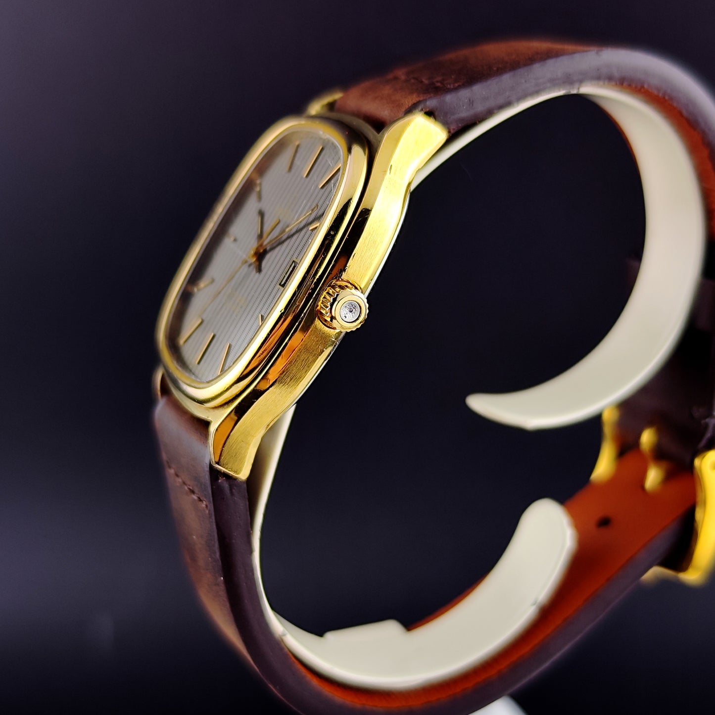 OMEGA Seamaster Gold Black Tapestry Dial 1978 Super Rare [REF. 196.0191]