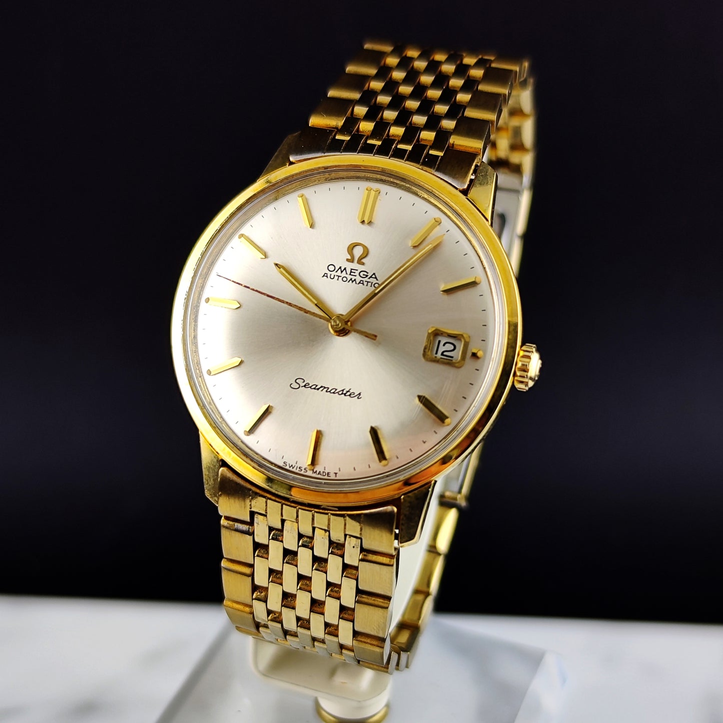 OMEGA Seamaster Gold White Dial 1963 [REF. 166.002]