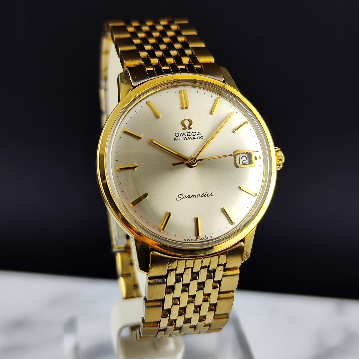 OMEGA Seamaster Gold White Dial 1963 [REF. 166.002]