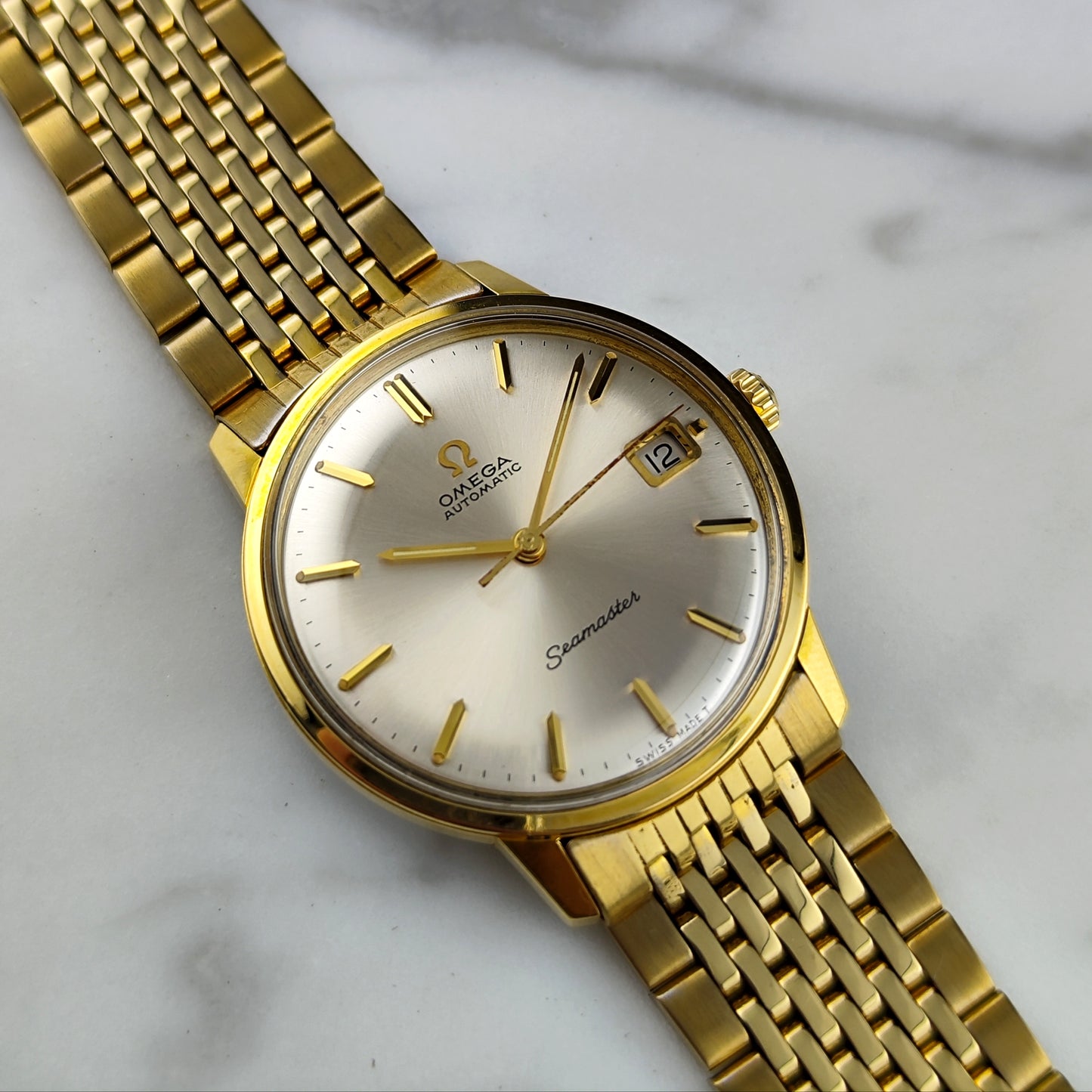 OMEGA Seamaster Gold White Dial 1963 [REF. 166.002]