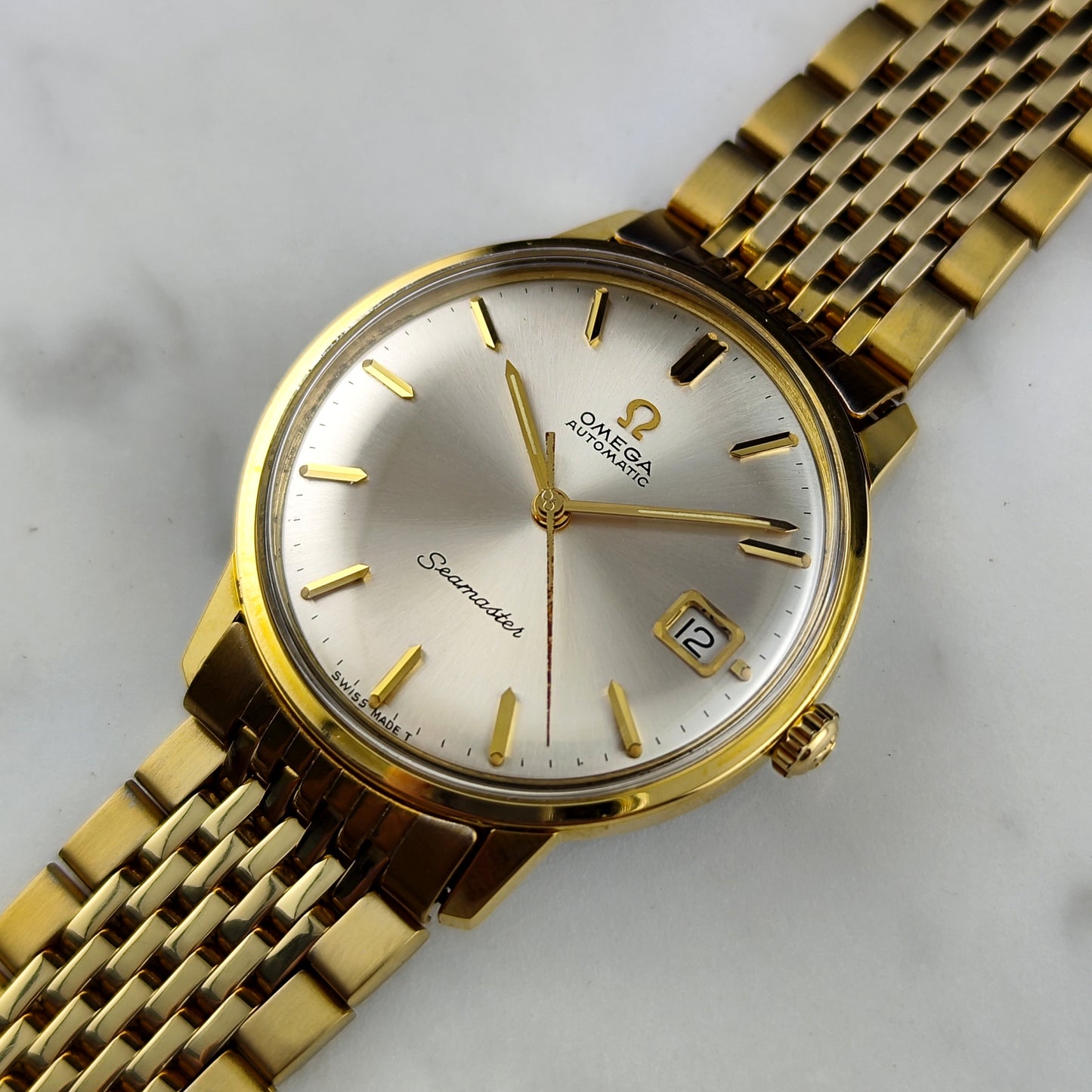 OMEGA Seamaster Gold White Dial 1963 [REF. 166.002]