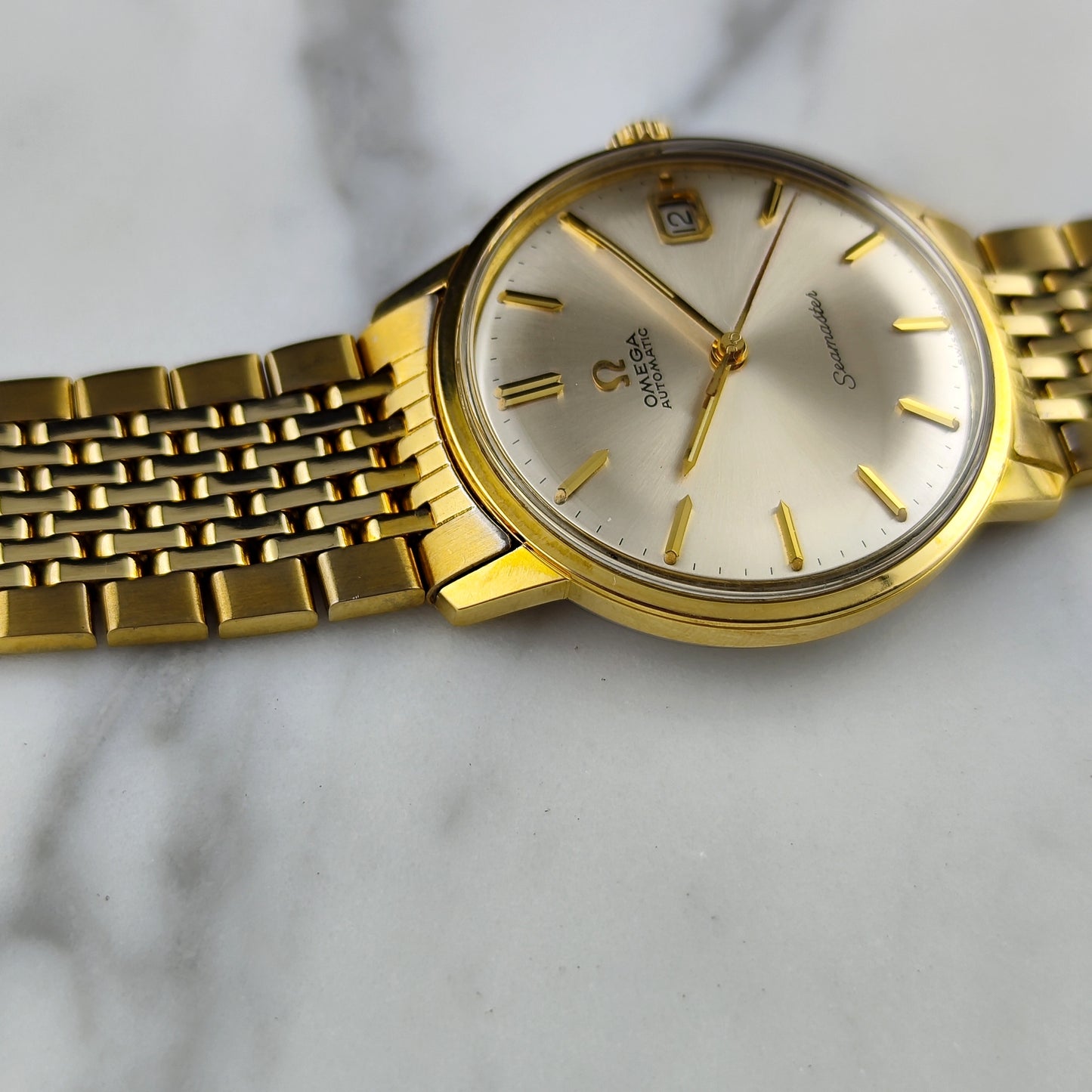 OMEGA Seamaster Gold White Dial 1963 [REF. 166.002]
