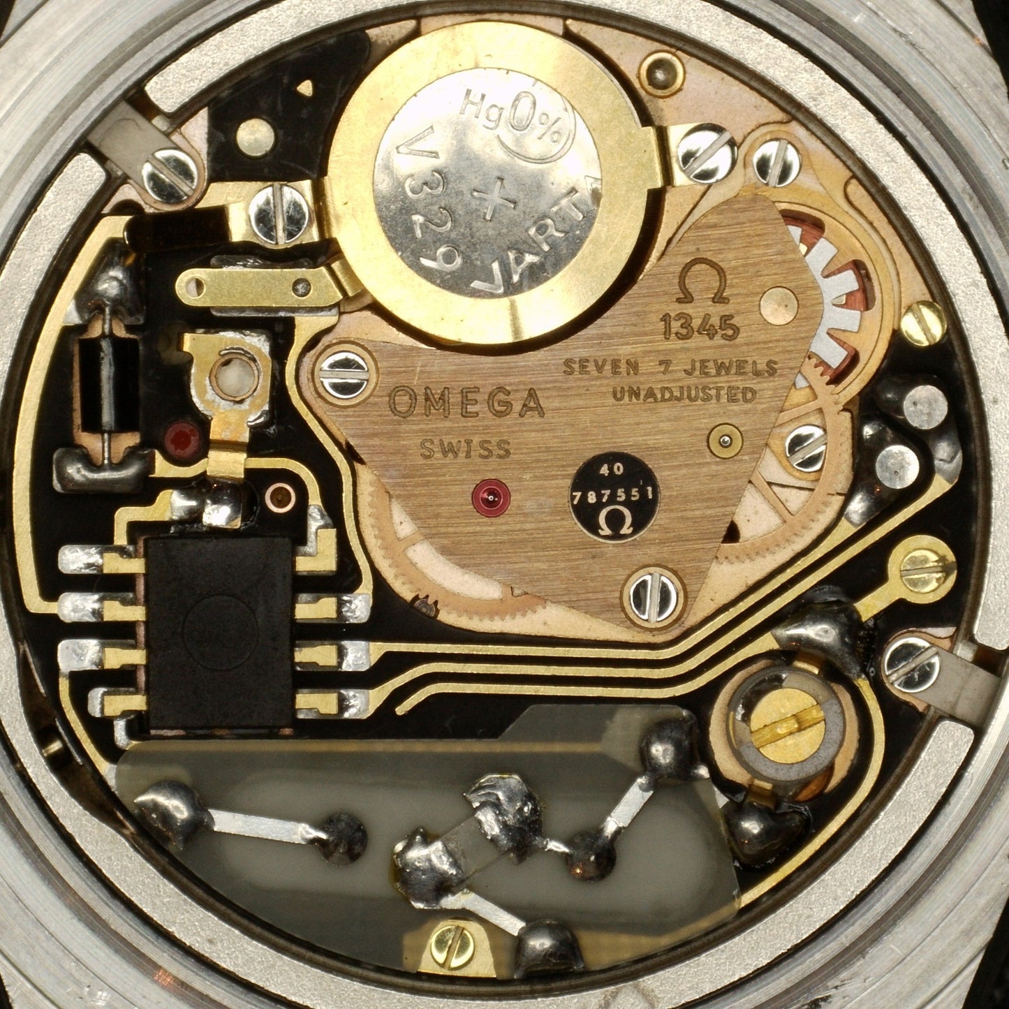 OMEGA Seamaster Quartz Day-Date Steel Bracelet White Dial Rare [REF. 196.0131]