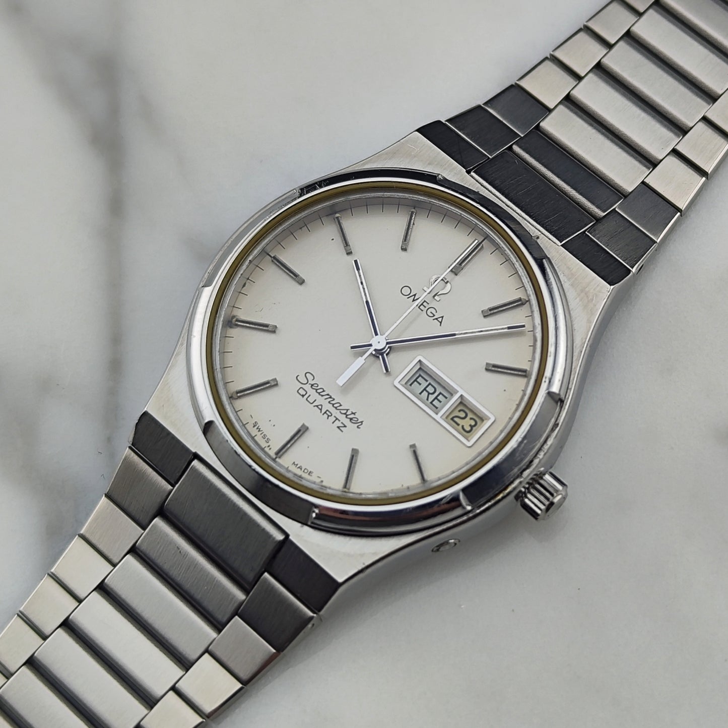 OMEGA Seamaster Quartz Day-Date Steel Bracelet White Dial Rare [REF. 196.0131]