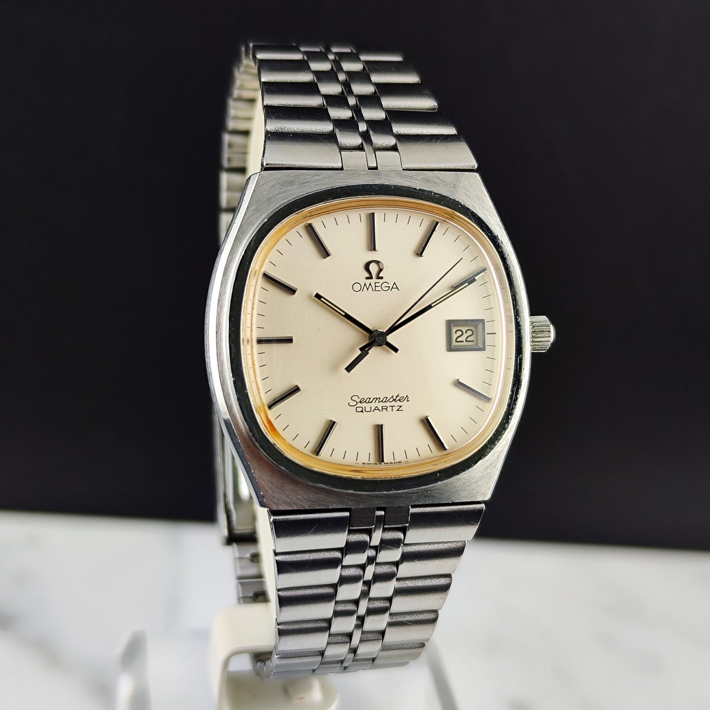 Omega Seamaster Quartz Beige Dial Steel Rare 1979 [REF. 196.0156]