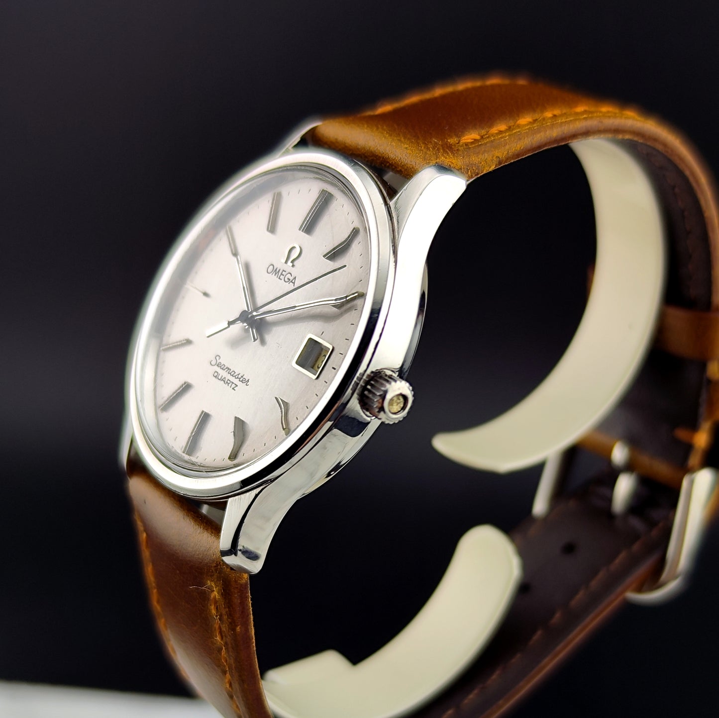 OMEGA Seamaster Quartz Date Silver Dial [REF. 196.0106]