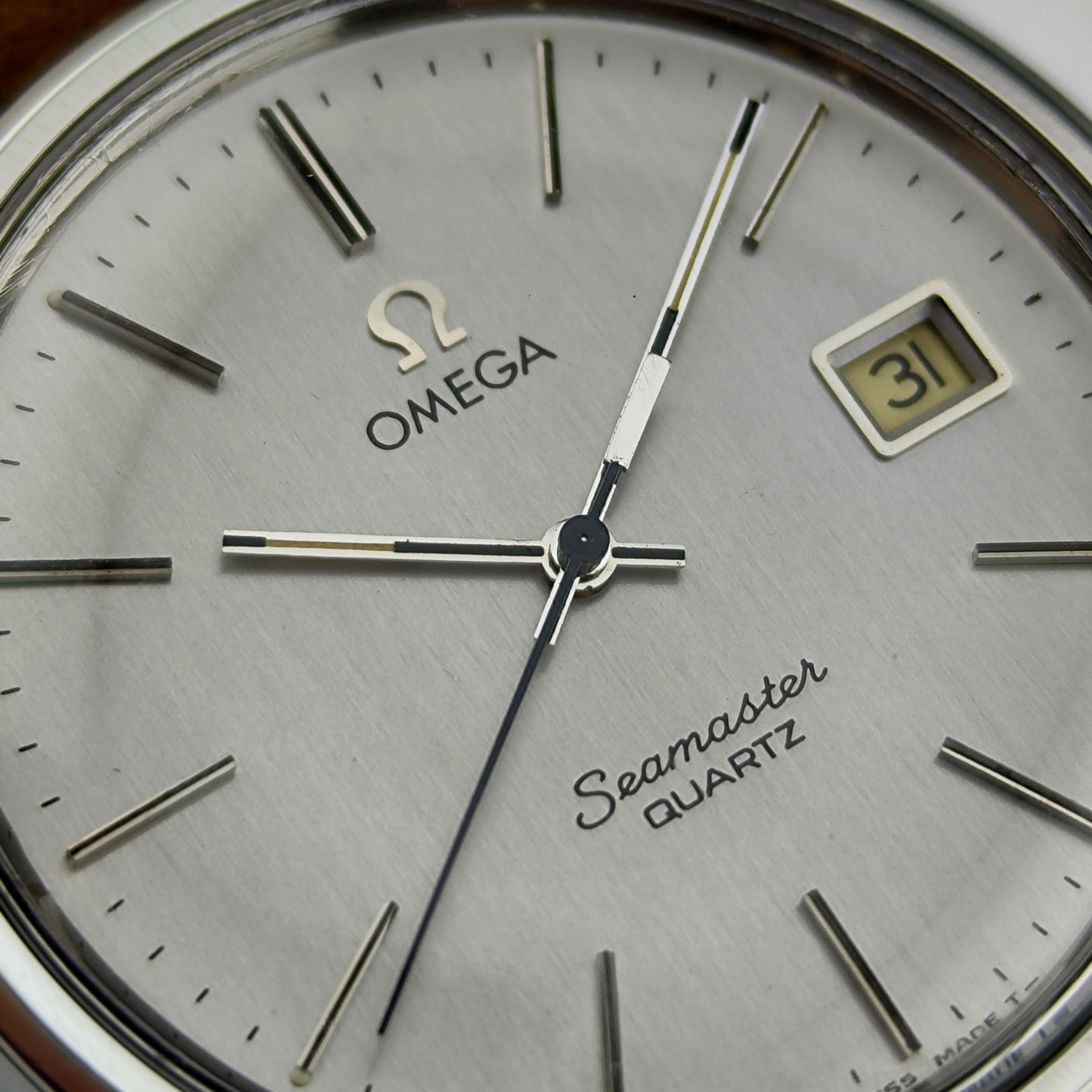 OMEGA Seamaster Quartz Date Silver Dial [REF. 196.0106]