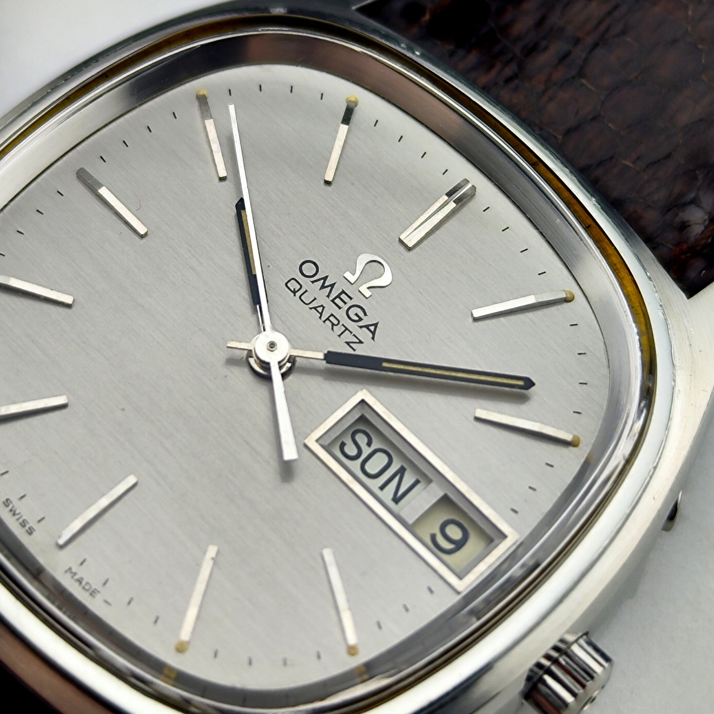 OMEGA Seamaster Quartz Day-Date Signed Crystal Mint+ [REF. 196.0066]