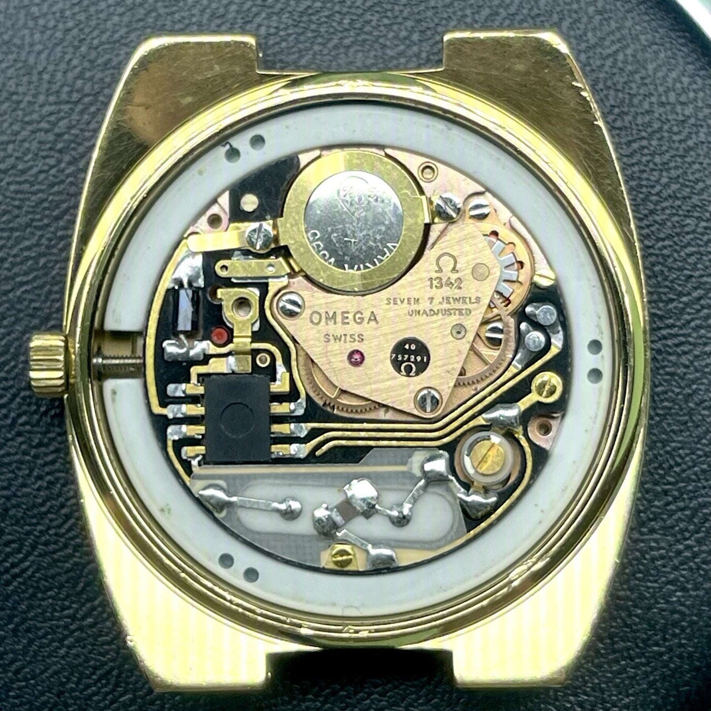 OMEGA Seamaster Quartz Date Gold Rare [REF. 196.0085]