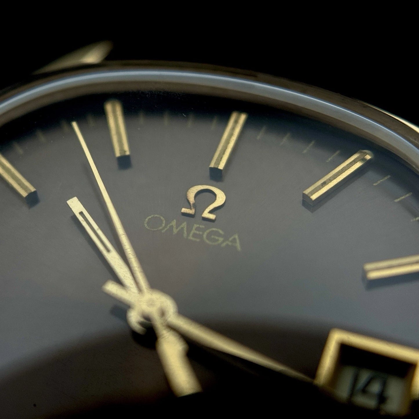 OMEGA Seamaster Quartz Gold Ultra Rare Brown Dial [REF. 196.0150]